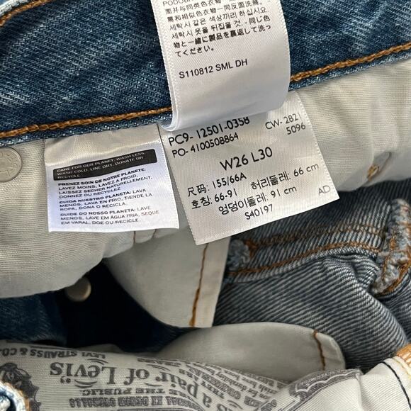 Levi’s Premium 501® Distressed Jeans - W26 L30 - Picture 4 of 6